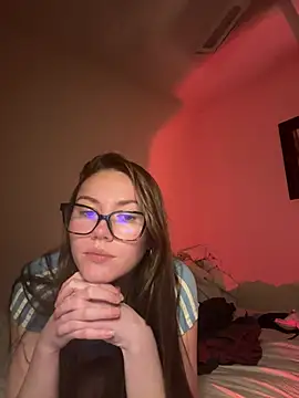 daisycollins online show from 06/23/26, 12:36
