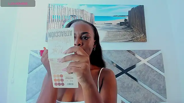Snapshot of Alisson-Noa chatting on 07/14/26, 12:22 Alisson-Noa online show from 07/14/26, 12:22