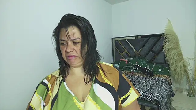 Snapshot of Martina_Foxy01 chatting on 05/10/26, 11:26 Martina Foxy01 online show from 05/10/26, 11:26