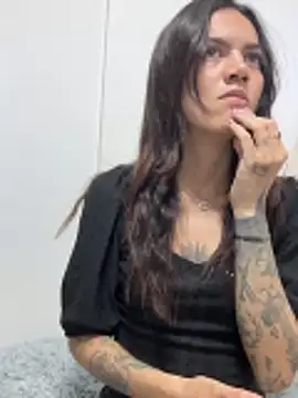 VeroJenkins  online show from 05/18/26, 03:24