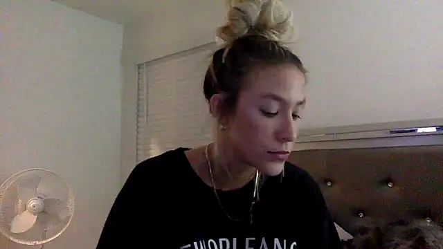 Snapshot of Misss_alyssaaa chatting on 05/08/26, 01:11 Misss alyssaaa online show from 05/08/26, 01:11