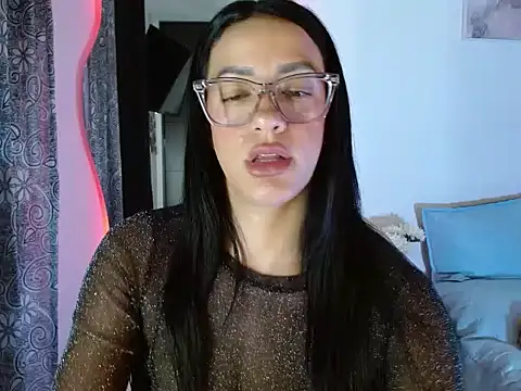Obsidianlove1 online show from 05/08/26, 01:55