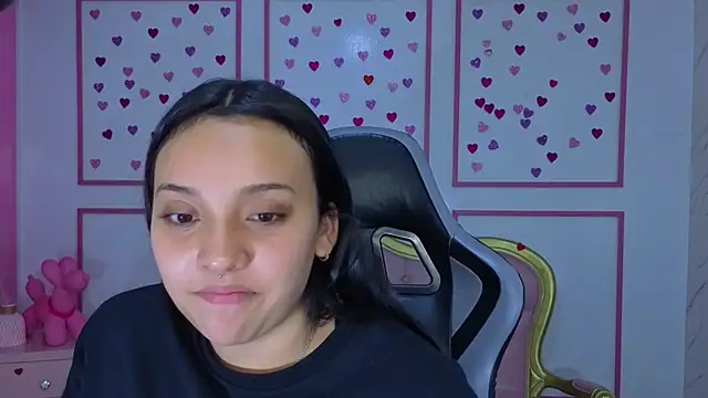 lia harper t online show from 05/15/26, 02:51