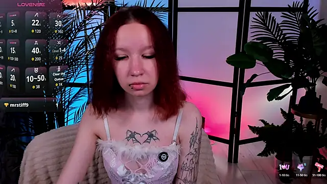 Snapshot of Mi_Mi_Mia chatting on 07/23/26, 06:06 Mi Mi Mia online show from 07/23/26, 06:06