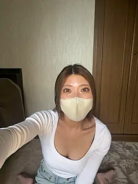 Erika  xx online show from 05/08/26, 05:13