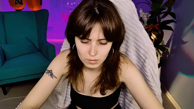 LolaDominara online show from 06/10/26, 09:30