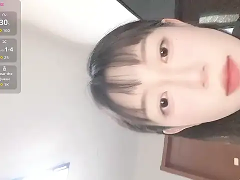 Snapshot of Ao-baby chatting on 05/24/26, 04:12 Ao-baby online show from 05/24/26, 04:12