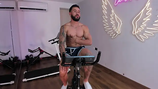 Axel power  online show from 05/08/26, 03:34