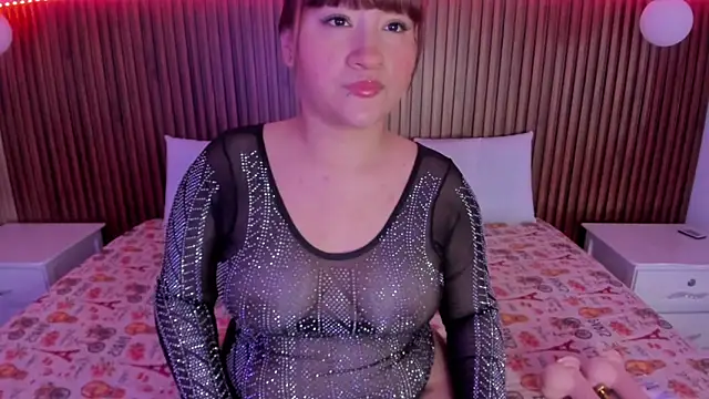 Dafne Evaans online show from 06/02/26, 12:29