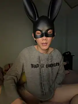 quocanh999999 online show from 05/04/26, 07:21