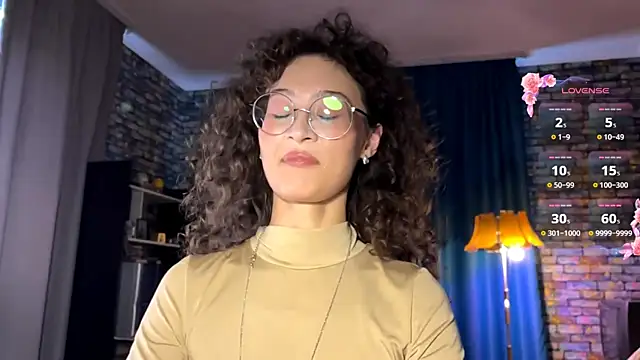 CurlyWinx online show from 05/31/26, 12:01