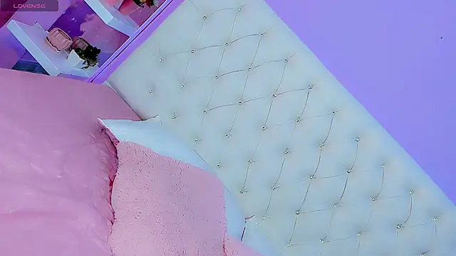 Lexxy Mattell online show from 07/15/26, 05:02