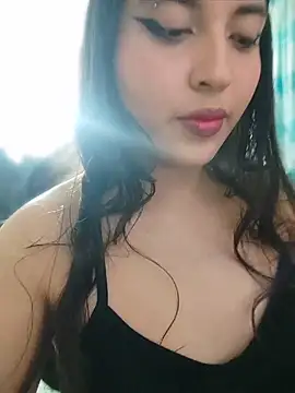 Snapshot of Lubnna chatting on 07/08/26, 12:59 Lubnna online show from 07/08/26, 12:59