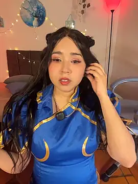 eimili love online show from 05/24/26, 02:27