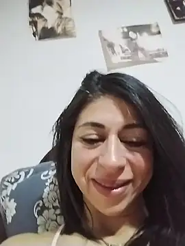 Snapshot of arianna_rouse_ chatting on 07/01/26, 02:13 arianna rouse online show from 07/01/26, 02:13