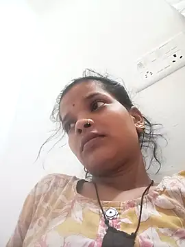 Snapshot of Student_garl_1 chatting on 05/14/26, 02:29 Student garl 1 online show from 05/14/26, 02:29
