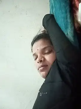 Snapshot of Student_garl_1 chatting on 05/23/26, 12:16 Student garl 1 online show from 05/23/26, 12:16