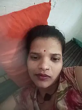 Snapshot of Student_garl_1 chatting on 05/31/26, 02:35 Student garl 1 online show from 05/31/26, 02:35