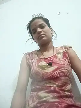 Snapshot of Student_garl_1 chatting on 05/31/26, 11:39 Student garl 1 online show from 05/31/26, 11:39