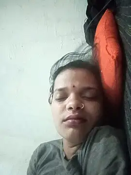 Snapshot of Student_garl_1 chatting on 06/05/26, 10:59 Student garl 1 online show from 06/05/26, 10:59