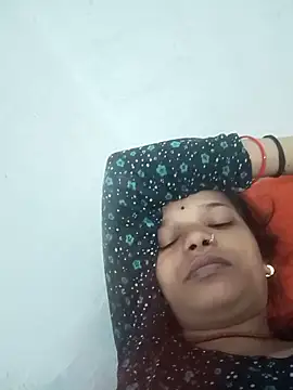 Snapshot of Student_garl_1 chatting on 06/11/26, 11:58 Student garl 1 online show from 06/11/26, 11:58
