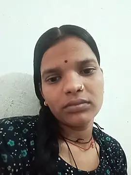 Snapshot of Student_garl_1 chatting on 07/02/26, 04:51 Student garl 1 online show from 07/02/26, 04:51