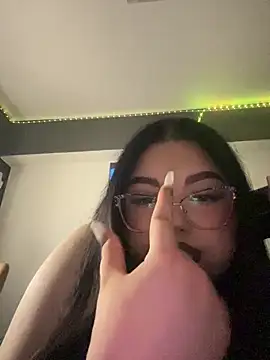 ElyBabyX online show from 05/27/26, 01:57