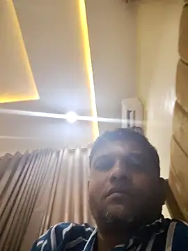 Snapshot of santhoshkannadaboy chatting on 05/12/26, 10:23 santhoshkannadaboy online show from 05/12/26, 10:23