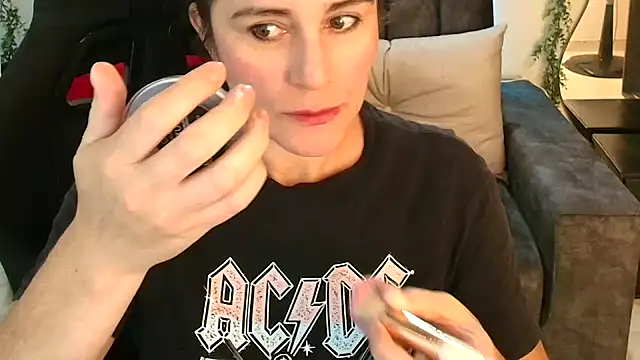 LUCYMILF SEXY online show from 06/03/26, 05:51