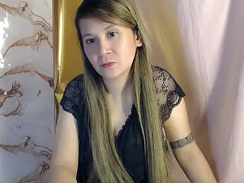 Cafe Lolla143 online show from 05/09/26, 01:33