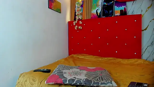 Snapshot of nix_casanova chatting on 07/10/26, 11:35 nix casanova online show from 07/10/26, 11:35