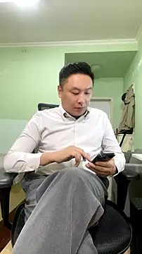 Snapshot of mrcake666 chatting on 07/09/26, 12:42 mrcake666 online show from 07/09/26, 12:42