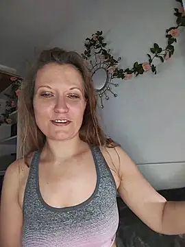 Candy Cougar online show from 06/20/26, 07:00