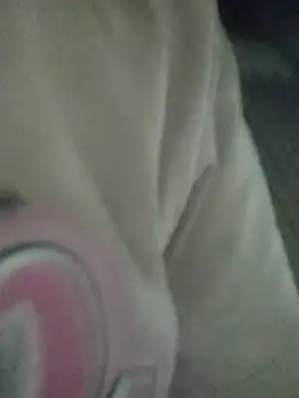 yeuanh1 online show from 05/19/26, 10:54