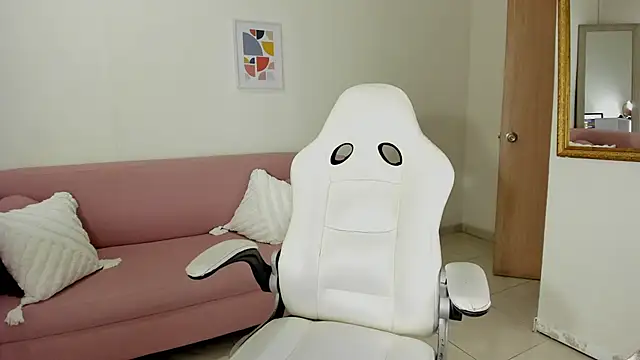 Nana MoonLight online show from 05/09/26, 06:57