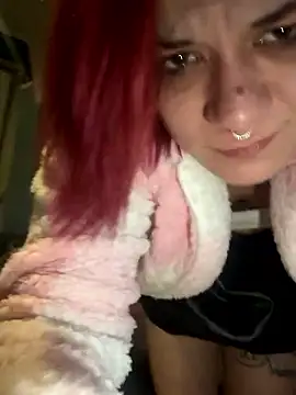 EmilyErdbeeree online show from 05/15/26, 11:23
