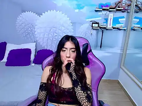 Snapshot of AMBEL-ROSE chatting on 05/16/26, 04:31 AMBEL-ROSE online show from 05/16/26, 04:31