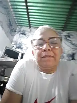 Snapshot of chanelsexx chatting on 07/03/26, 02:23 chanelsexx online show from 07/03/26, 02:23