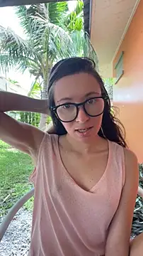 Mini girl do it better online show from 05/15/26, 03:24
