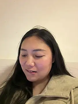 Snapshot of yanling668 chatting on 05/11/26, 02:45 yanling668 online show from 05/11/26, 02:45