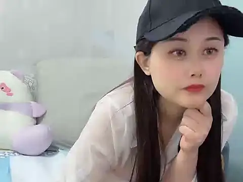 Naomi Z online show from 05/10/26, 11:04