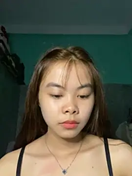 Snapshot of Cry_sexy chatting on 08/01/26, 01:38 Cry sexy online show from 08/01/26, 01:38