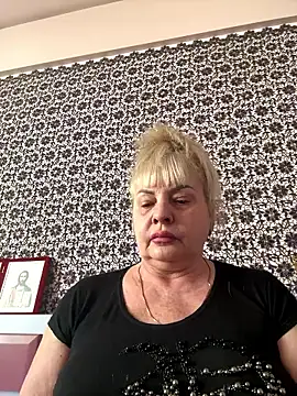 AnastasiaGrey777 online show from 05/17/26, 07:50
