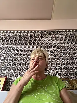 AnastasiaGrey777 online show from 06/17/26, 05:10