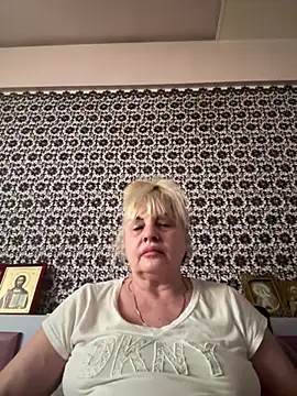 AnastasiaGrey777 online show from 06/17/26, 05:25