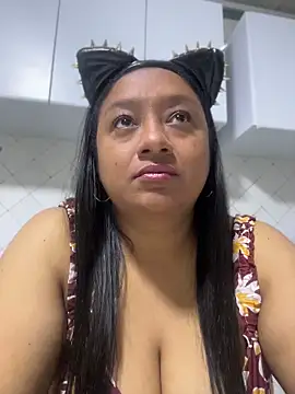 Rachell Carter online show from 05/07/26, 03:45