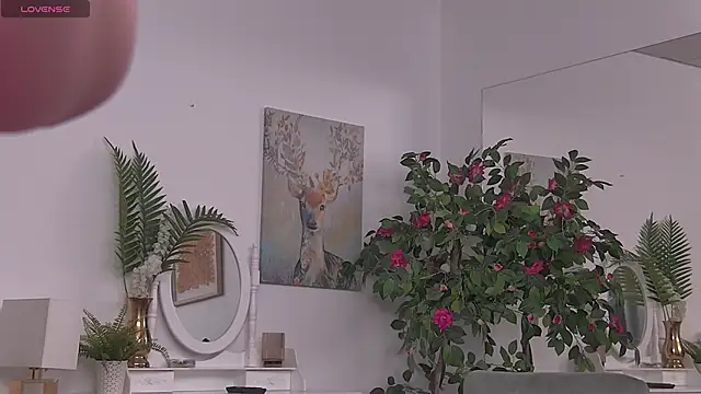 ZoeSkyee online show from 06/06/26, 05:39