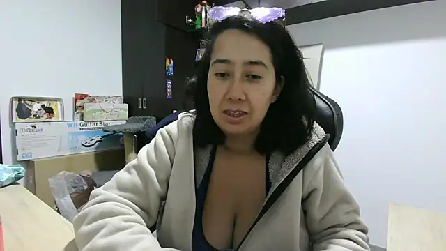 saramaSS online show from 05/31/26, 01:47
