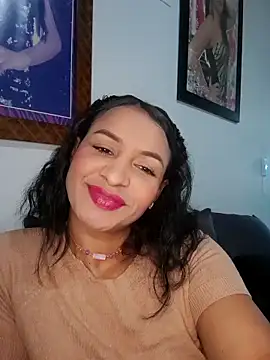 Snapshot of mell0102 chatting on 05/12/26, 11:18 mell0102 online show from 05/12/26, 11:18
