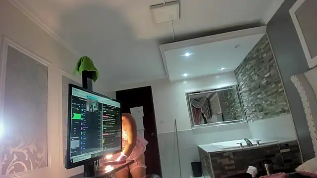 Valentina Carter  online show from 05/16/26, 02:19